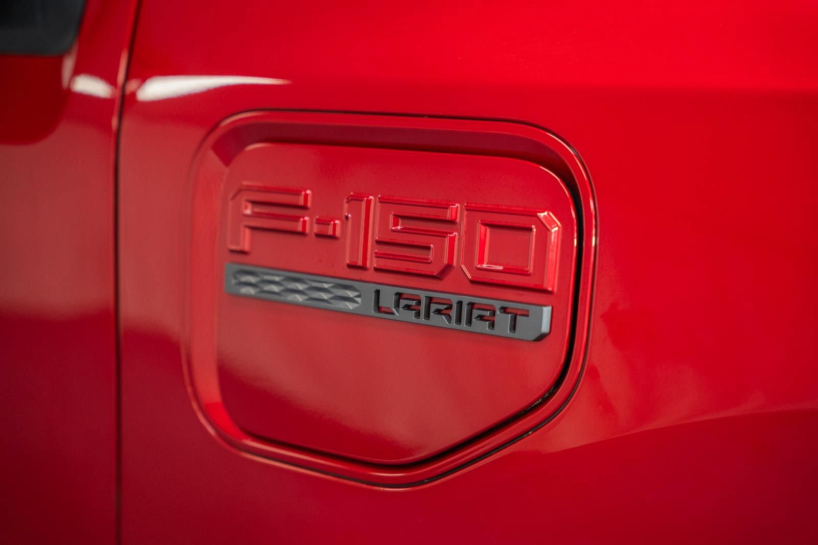 Certified 2023 Ford F150 Lightning Lariat AWD/4WD image 14