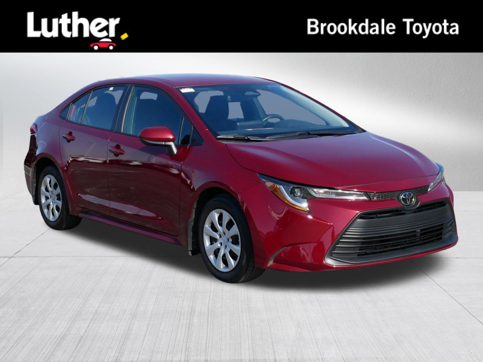 Certified 2025 Toyota Corolla LE image 1