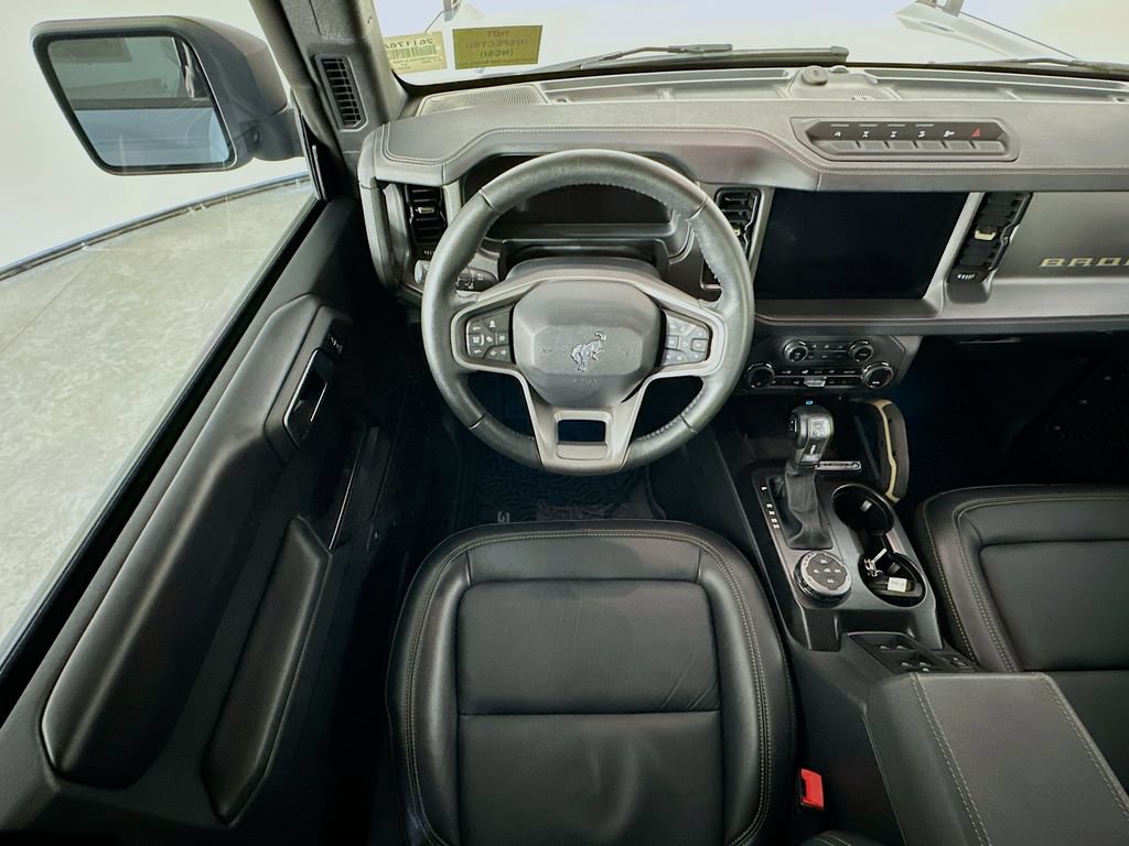 Used 2025 Ford Bronco Badlands AWD/4WD image 9