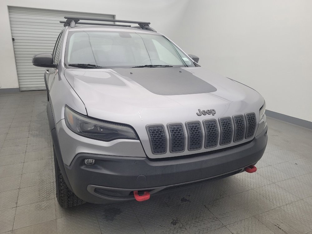 Used 2020 Jeep Cherokee Trailhawk image 14