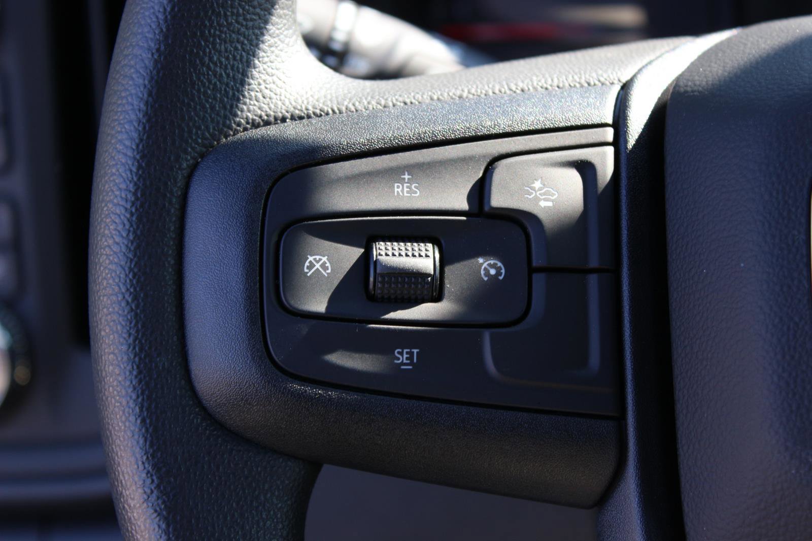 New 2025 GMC Sierra 2500 Pro w/ Convenience Package image 16