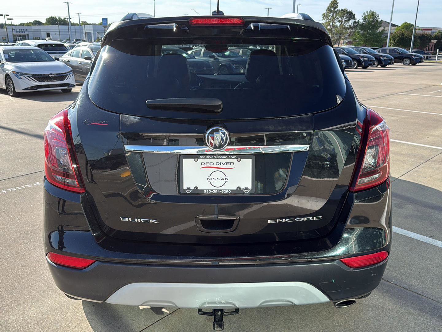 Used 2018 Buick Encore Sport Touring w/ Safety Package FWD image 7