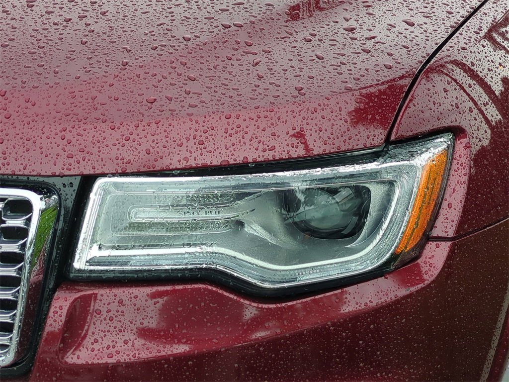 Certified 2020 Jeep Grand Cherokee Overland image 10