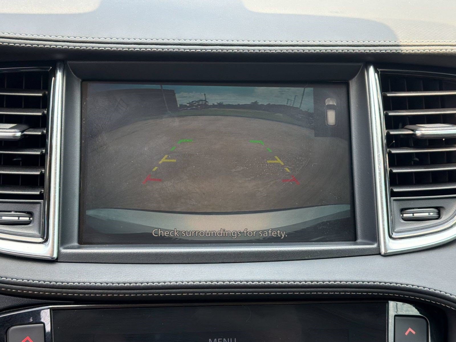 Used 2023 INFINITI QX50 Luxe FWD image 19