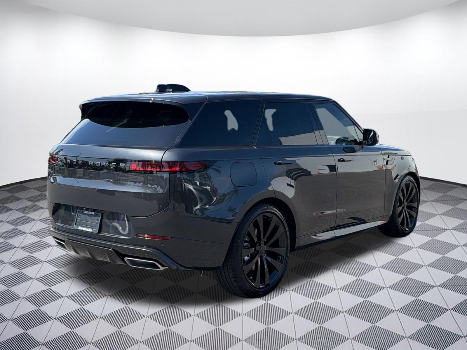 New 2026 Land Rover Range Rover Sport Dynamic SE AWD/4WD image 9