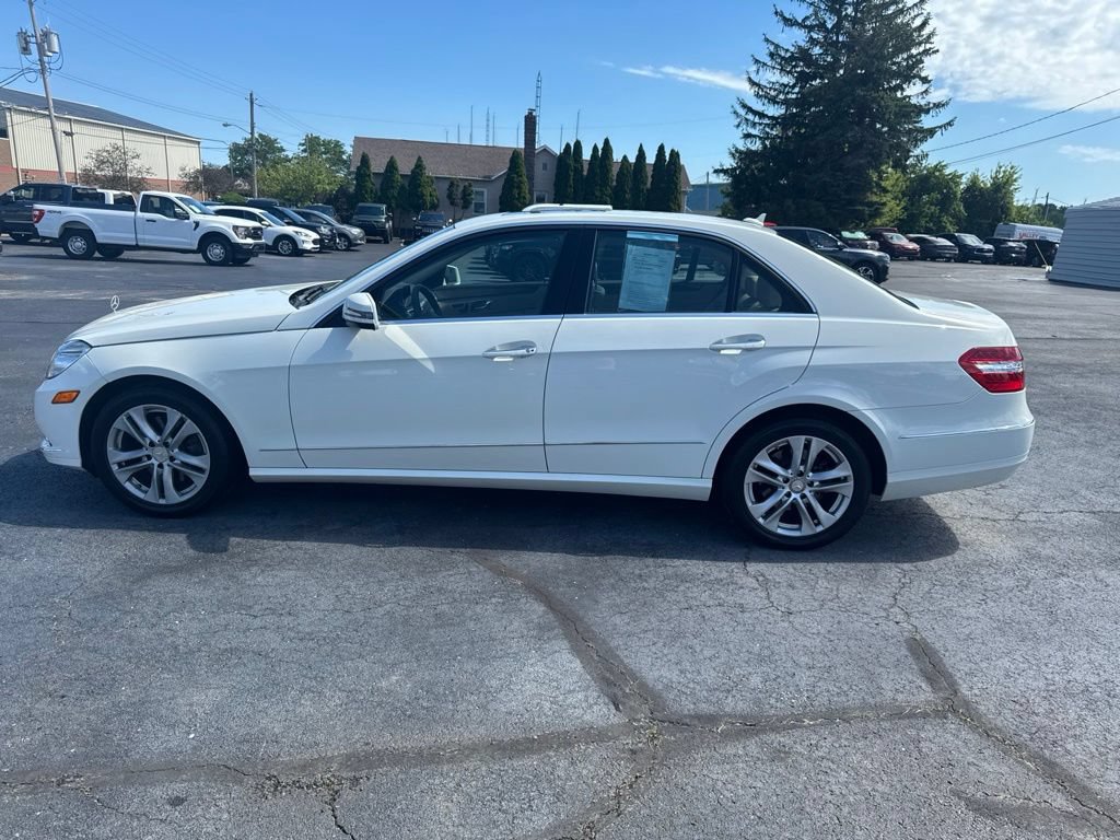 Used 2010 Mercedes-Benz E 350 Sedan image 7