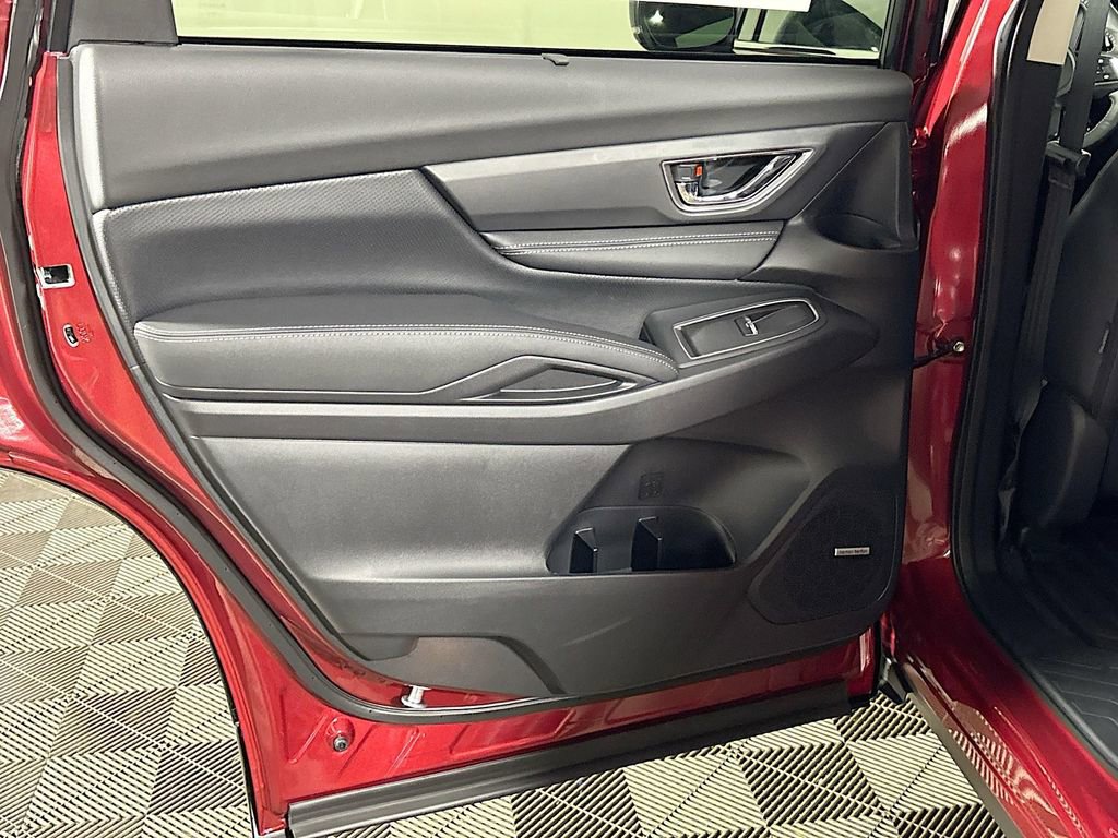 New 2025 Subaru Ascent Limited image 21