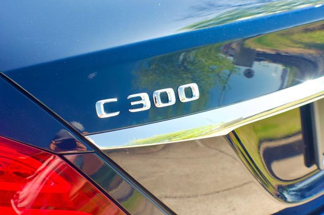 Used 2015 Mercedes-Benz C 300 4MATIC Sedan image 11