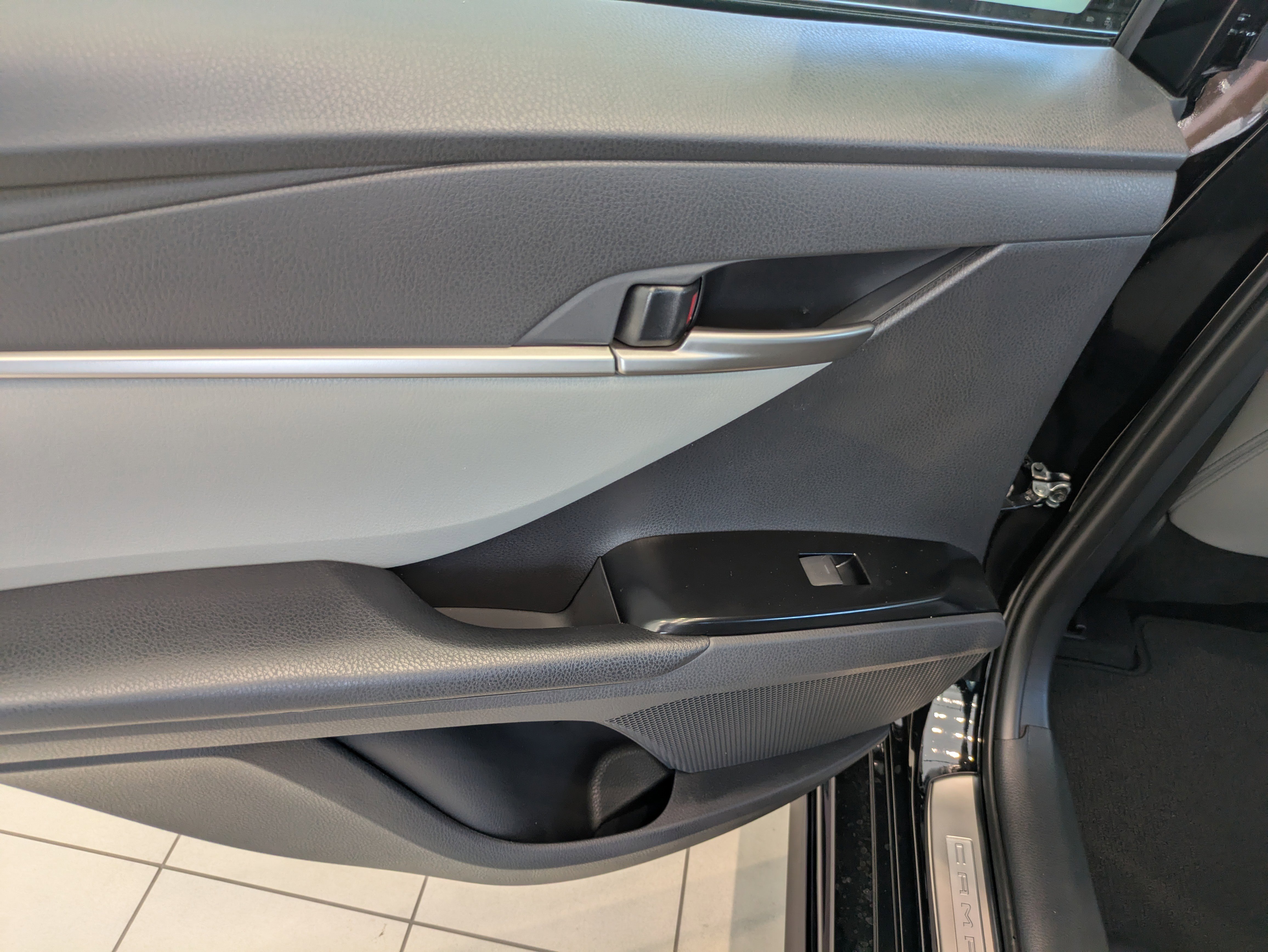 New 2026 Toyota Camry SE image 9