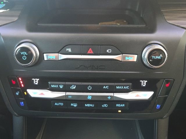 Used 2020 Ford Explorer Limited w/ Class III Trailer Tow Package image 29