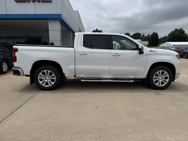Used 2024 Chevrolet Silverado 1500 LTZ w/ Z71 Off-Road Package AWD/4WD image 2