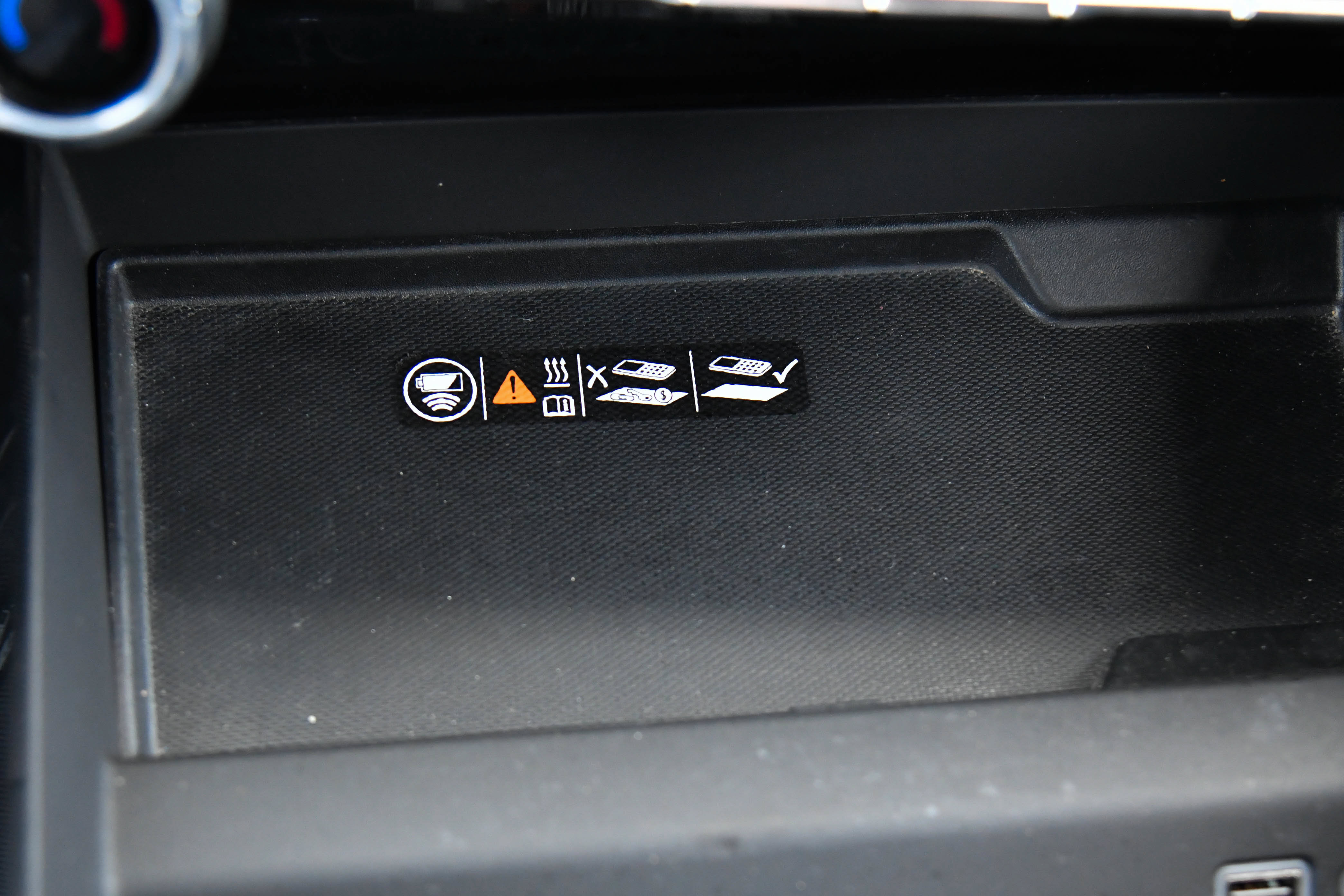 Used 2025 Chevrolet Tahoe LT AWD/4WD image 31