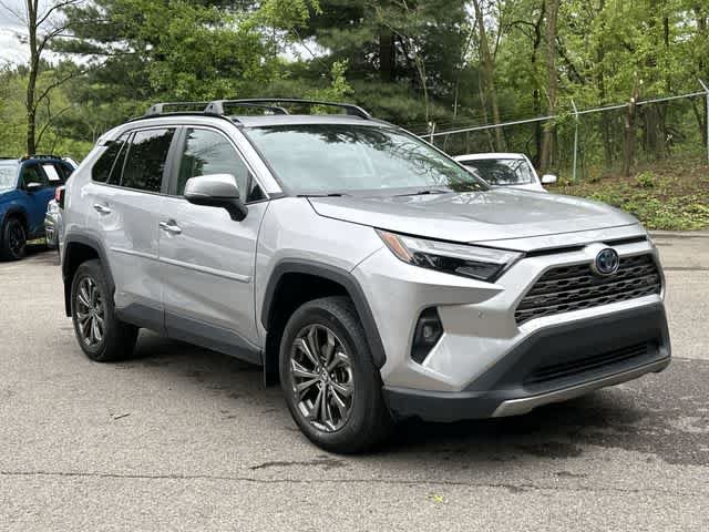 Used 2023 Toyota RAV4 Limited AWD/4WD image 28