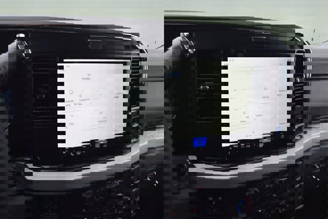 New 2026 Ford F250 XLT w/ XLT Premium Package image 11