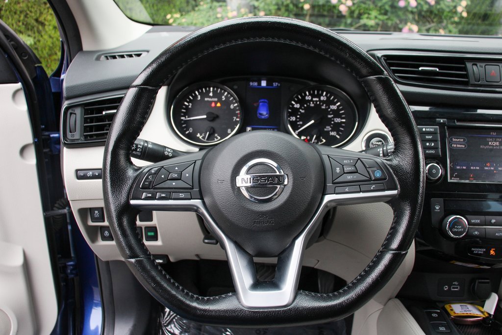 Used 2020 Nissan Rogue Sport SL w/ Premium Package image 20