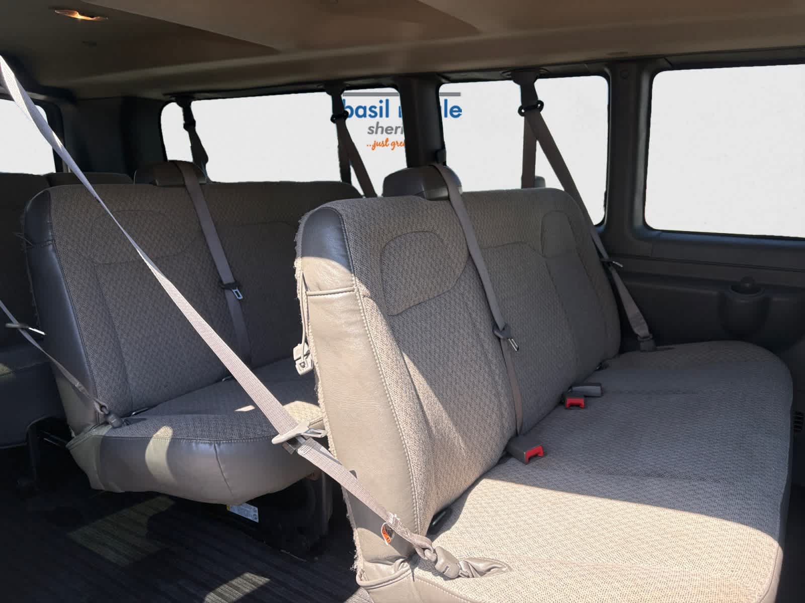 Used 2023 Chevrolet Express 3500 LS RWD image 16