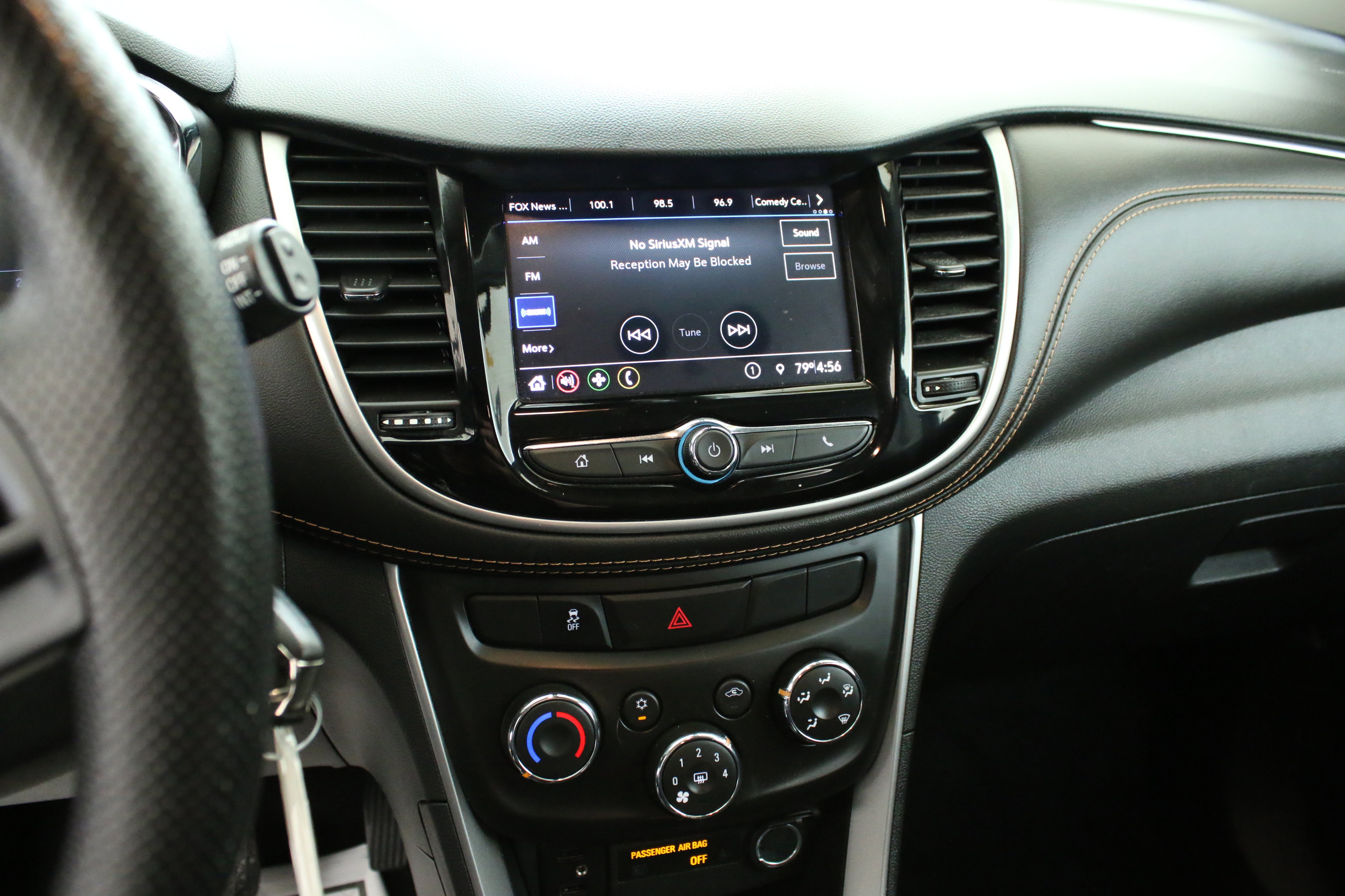 Used 2021 Chevrolet Trax LT AWD/4WD image 19