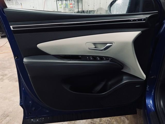 Used 2023 Hyundai Tucson Limited image 13
