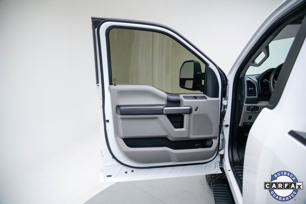 Used 2019 Ford F250 XLT w/ XLT Value Package image 4