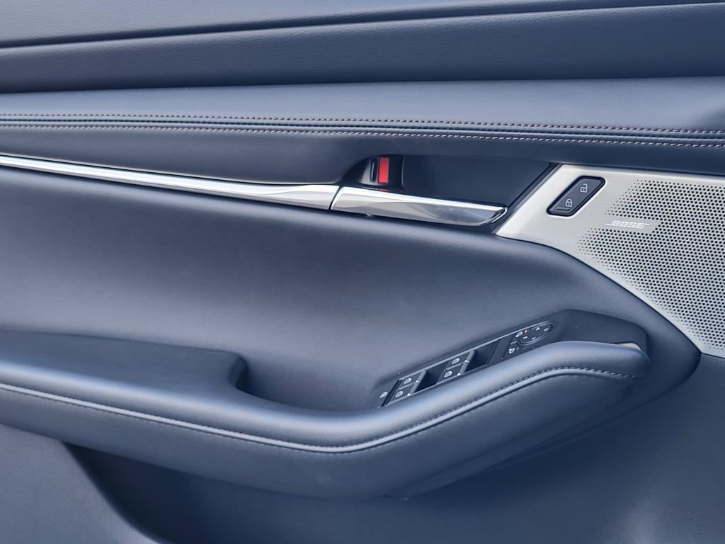 New 2026 MAZDA MAZDA3 2.5 S Hatchback w/ Premium Pkg image 15