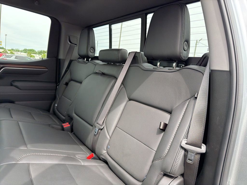 Used 2025 GMC Sierra 1500 Denali w/ Denali Reserve Package image 17