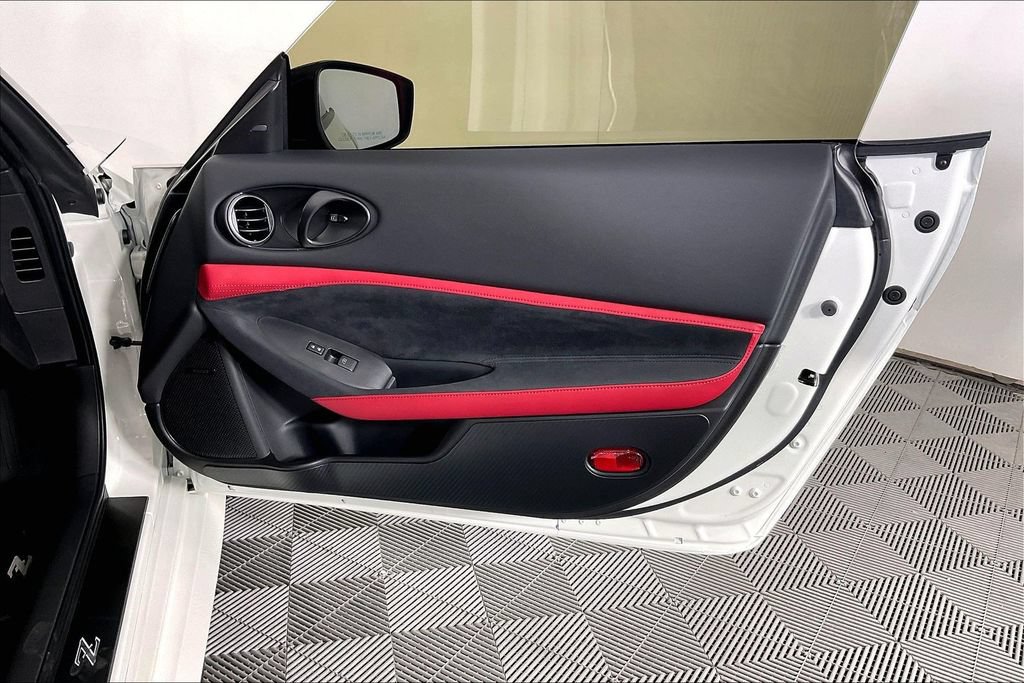 New 2026 Nissan Z Performance w/ Floor Mat Package RWD image 17