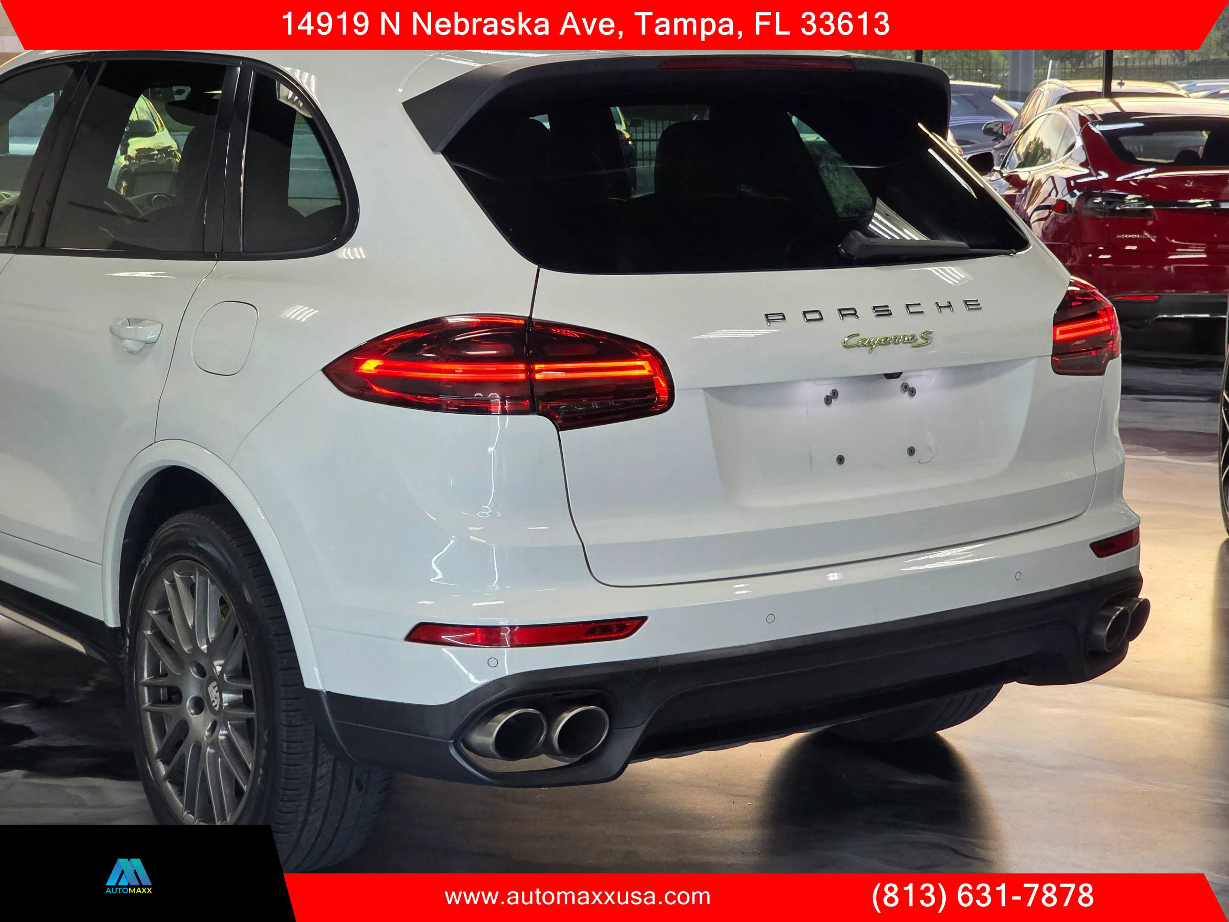 Used 2017 Porsche Cayenne S Platinum w/ Premium Package (PJW) image 10