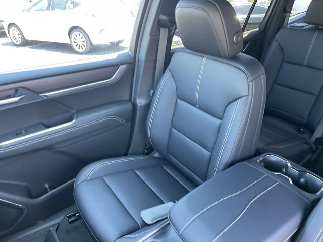 New 2026 GMC Acadia Elevation w/ Black Edition AWD/4WD image 26