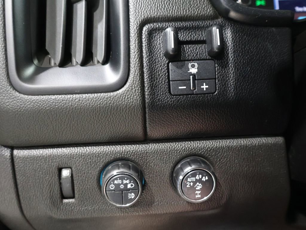 Used 2018 Chevrolet Colorado ZR2 w/ ZR2 Midnight Special Edition image 31