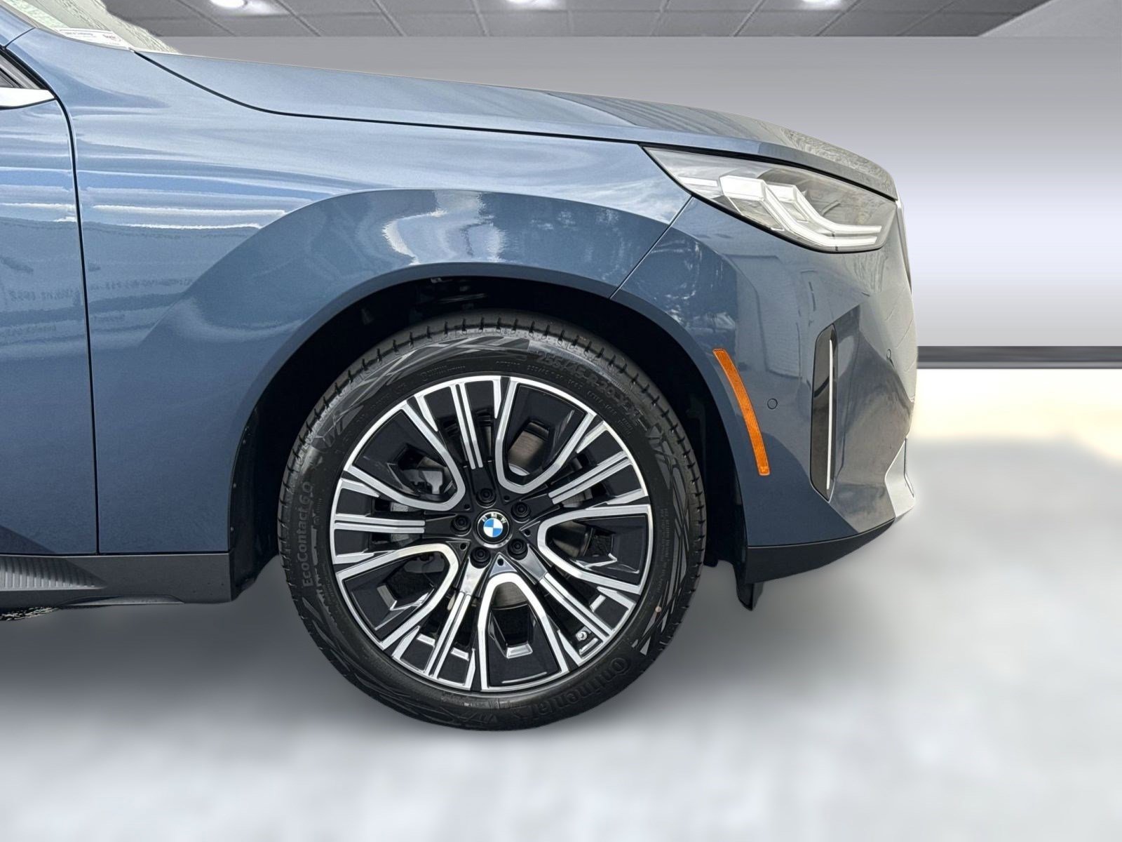 New 2025 BMW X3 xDrive30i w/ Convenience Package image 10