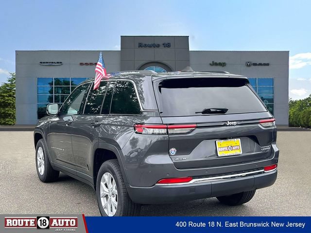 Used 2023 Jeep Grand Cherokee Limited AWD/4WD image 4