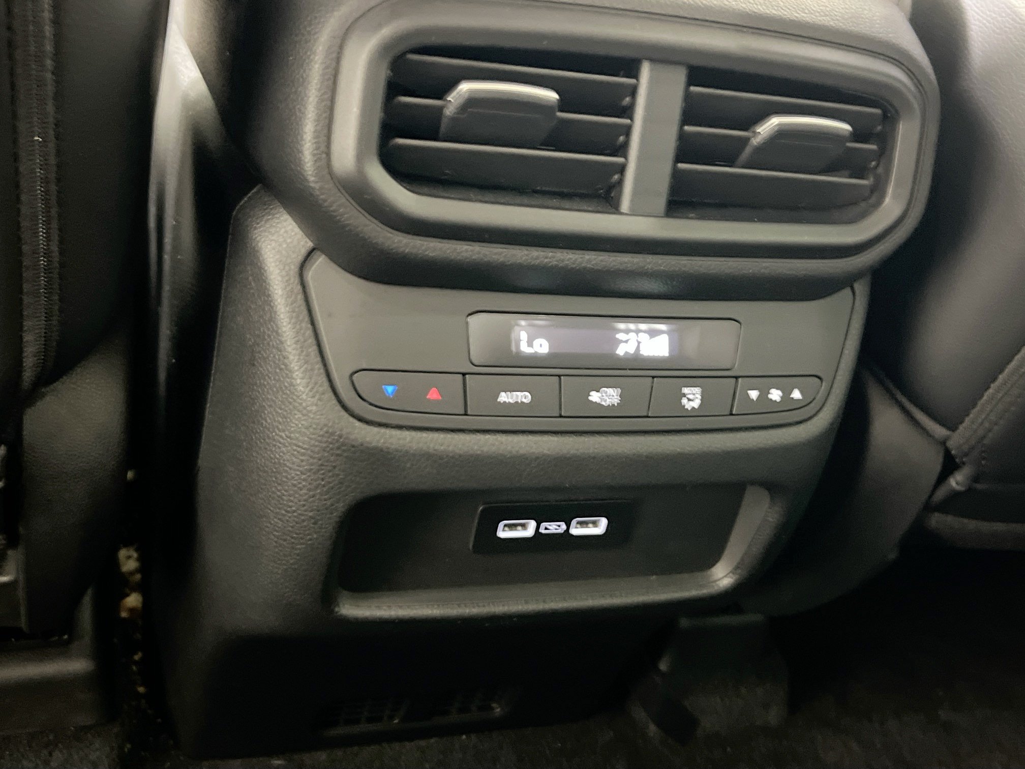 Used 2023 Honda Pilot EX-L image 24