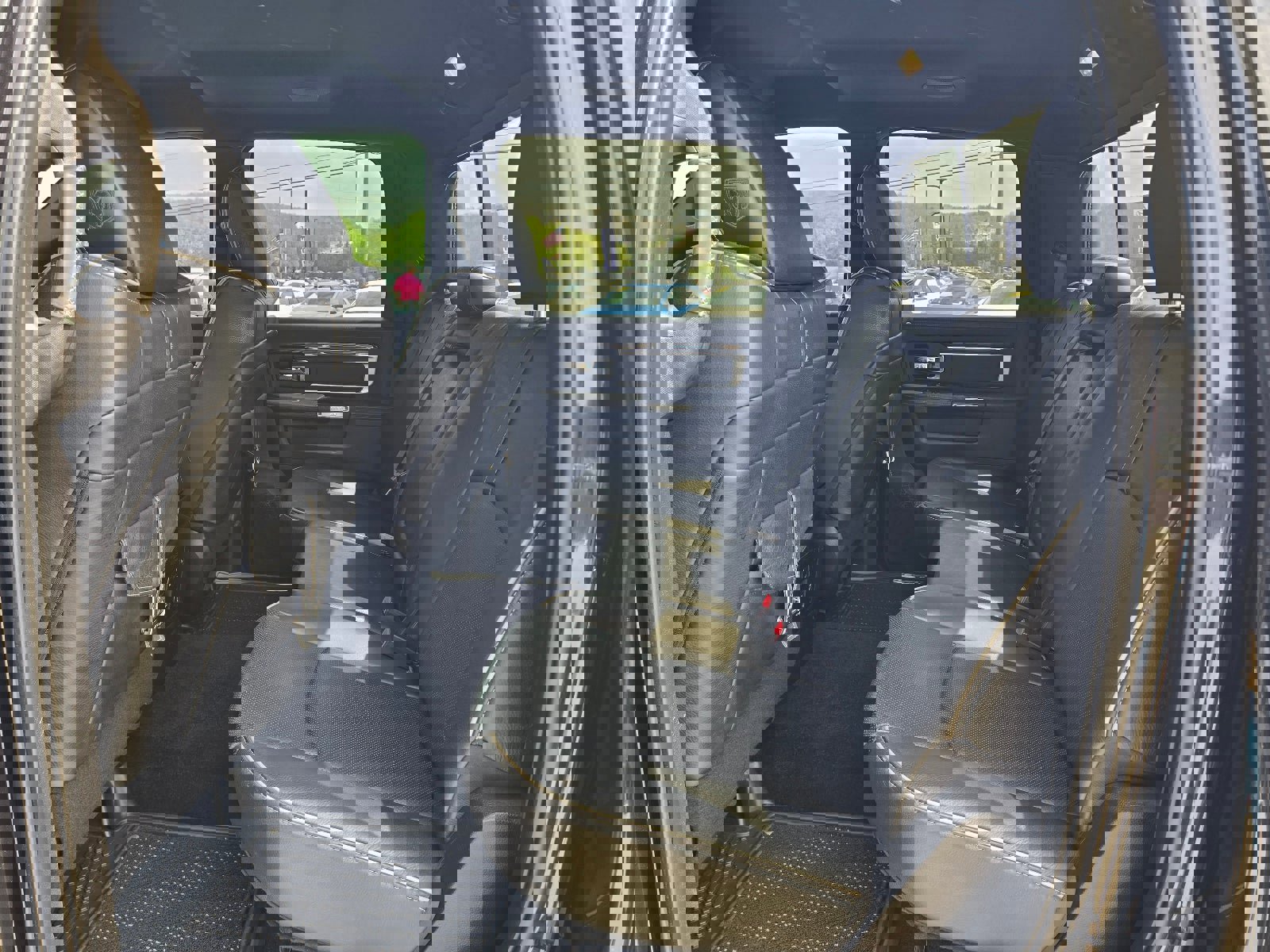 Used 2016 RAM 3500 Laramie Longhorn image 13