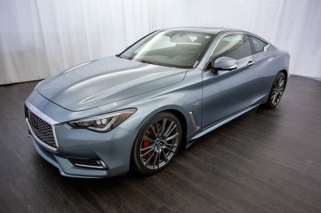 Used 2017 INFINITI Q60 Red Sport 400 image 3