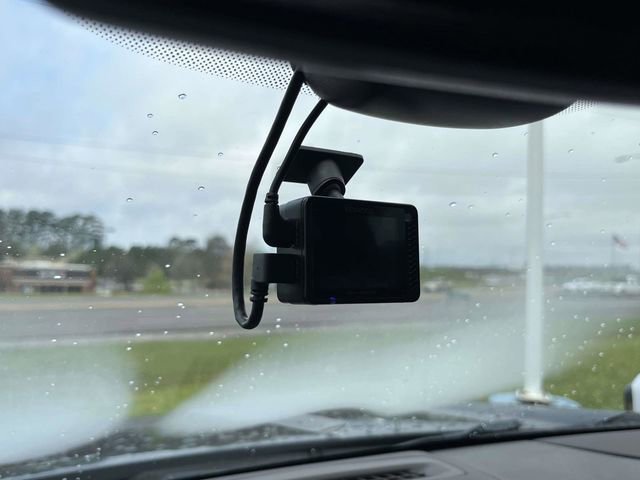 Used 2021 GMC Yukon XL Denali image 30