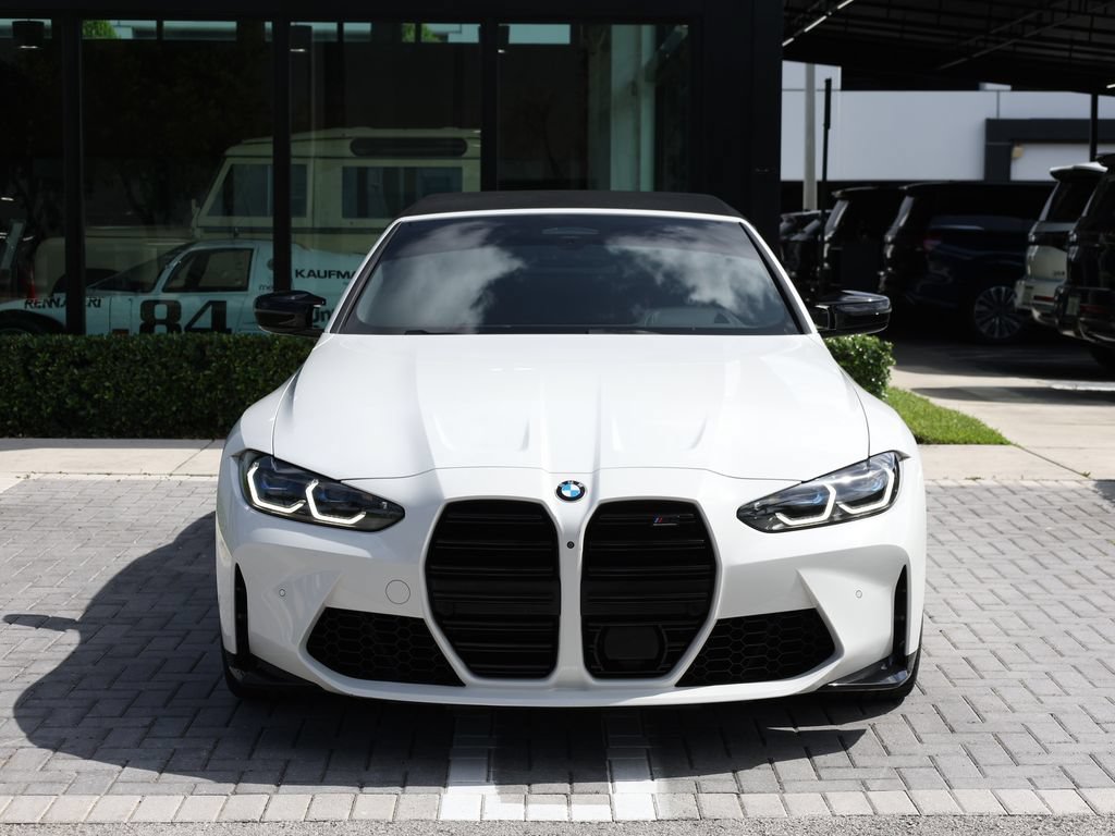 Used 2022 BMW M4 xDrive Competition AWD/4WD image 4