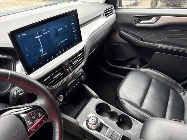 Used 2024 Ford Escape Platinum AWD/4WD image 44