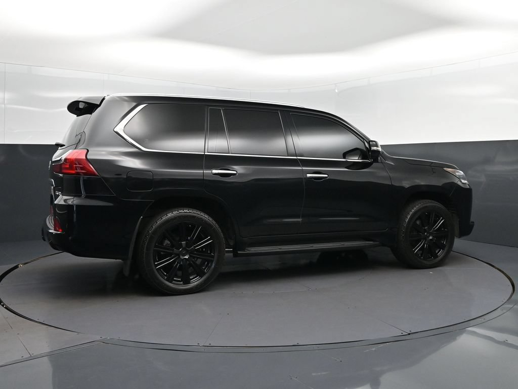Used 2017 Lexus LX 570 4WD image 8