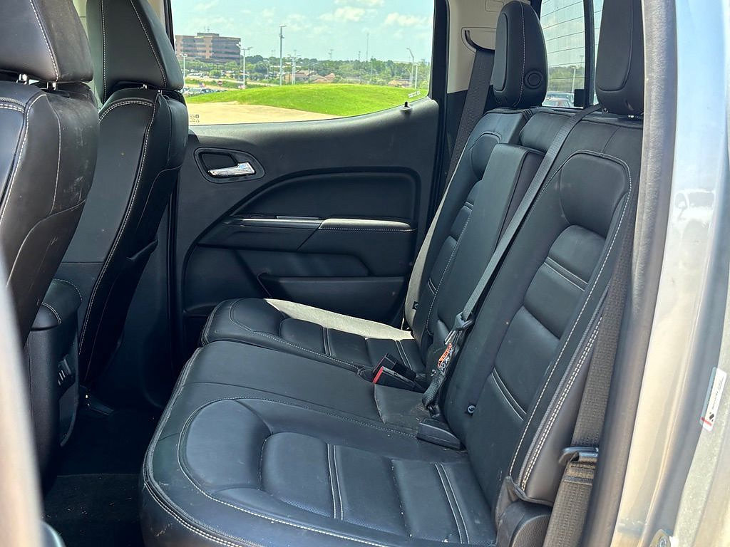 Used 2018 GMC Canyon Denali RWD image 7