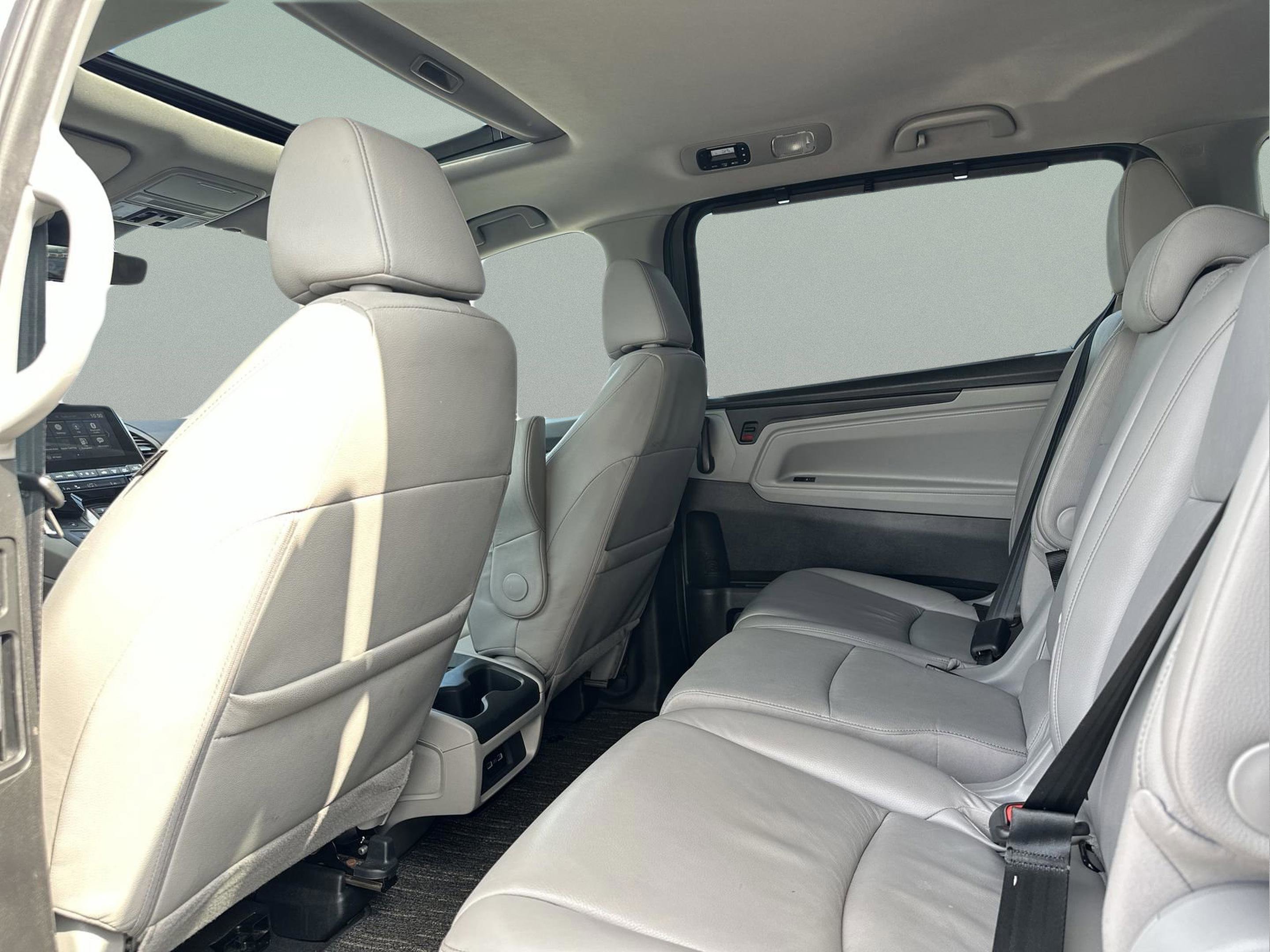Certified 2024 Honda Odyssey EX-L image 17