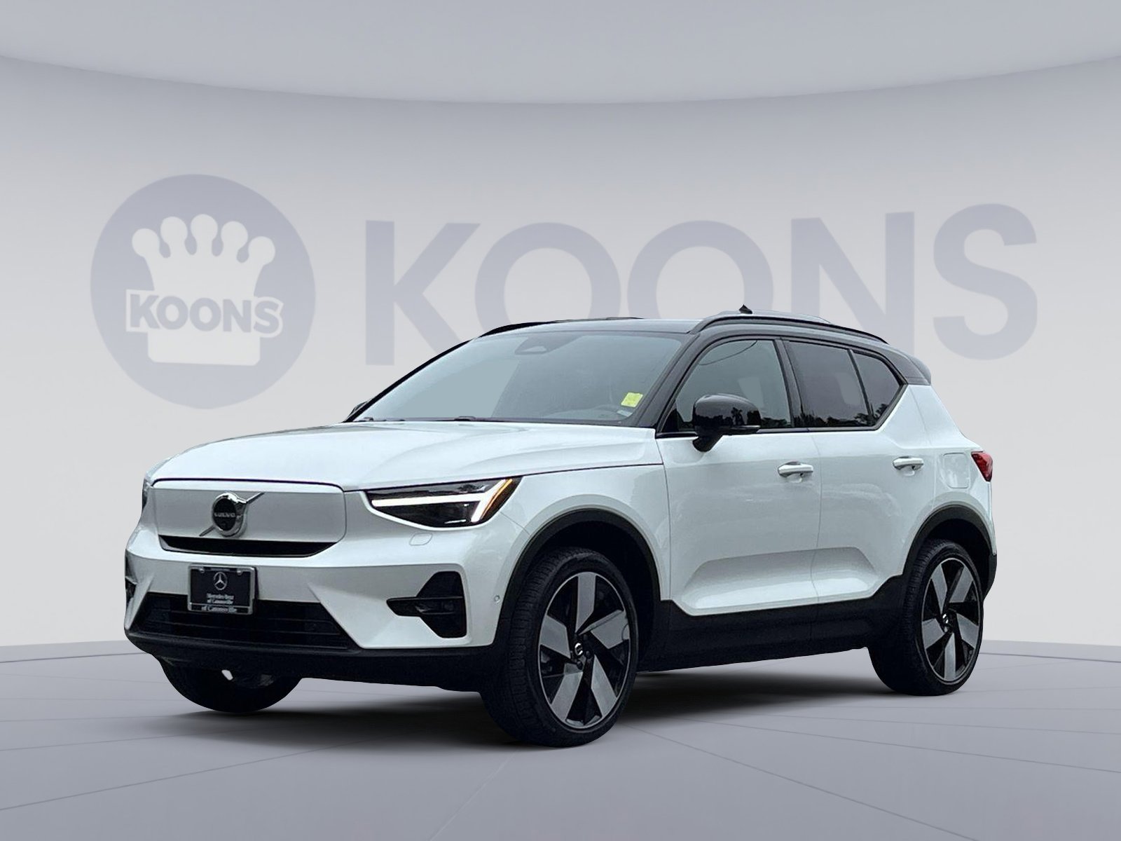 Used 2023 Volvo XC40 Recharge Ultimate w/ Protection Package Premier