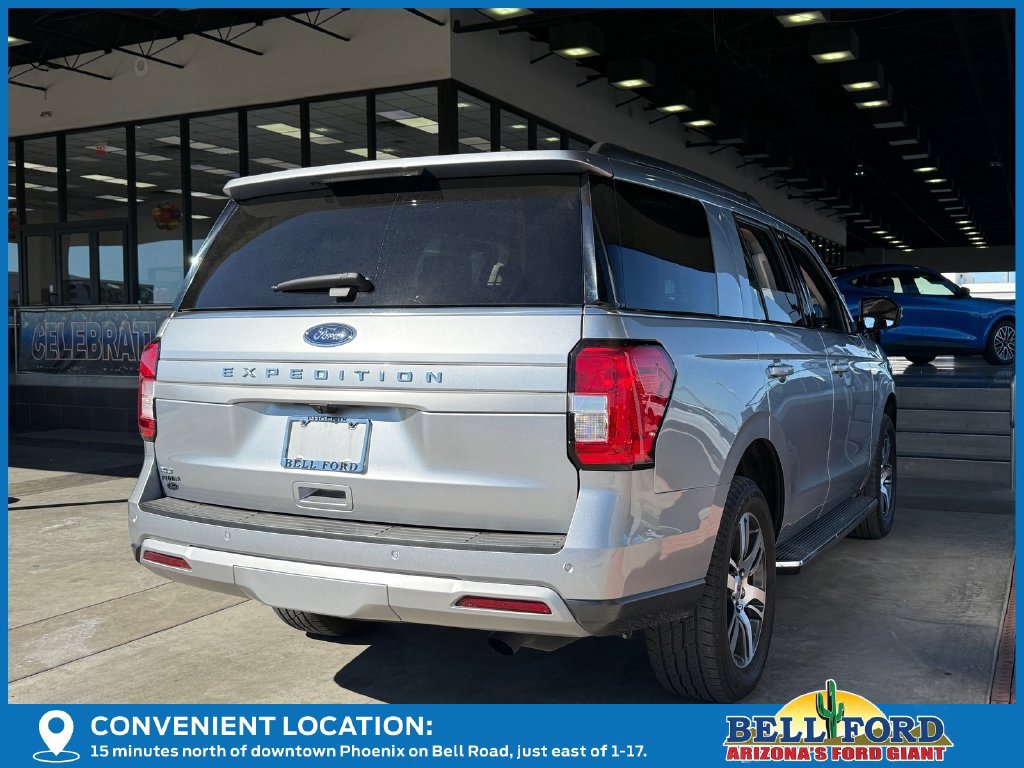 Used 2023 Ford Expedition XLT AWD/4WD image 4