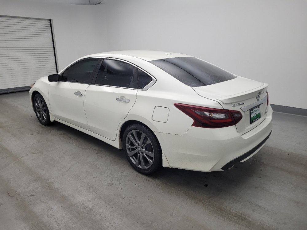 Used 2018 Nissan Altima 2.5 SR w/ SR Special Edition FWD image 3