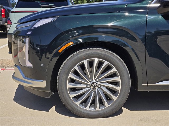 Used 2025 Hyundai Palisade Calligraphy image 5
