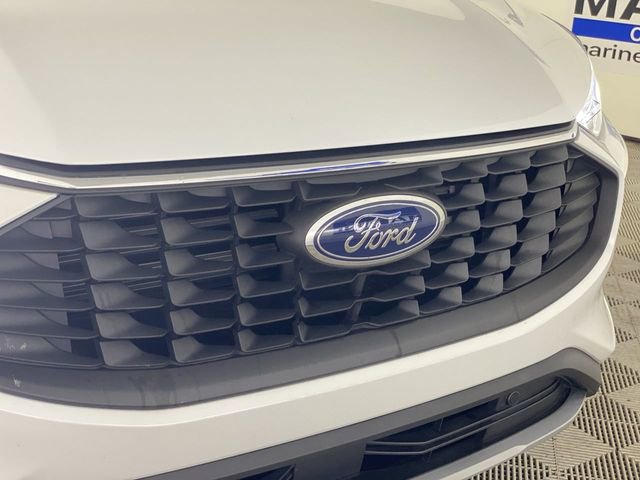 Used 2025 Ford Escape Active FWD image 35