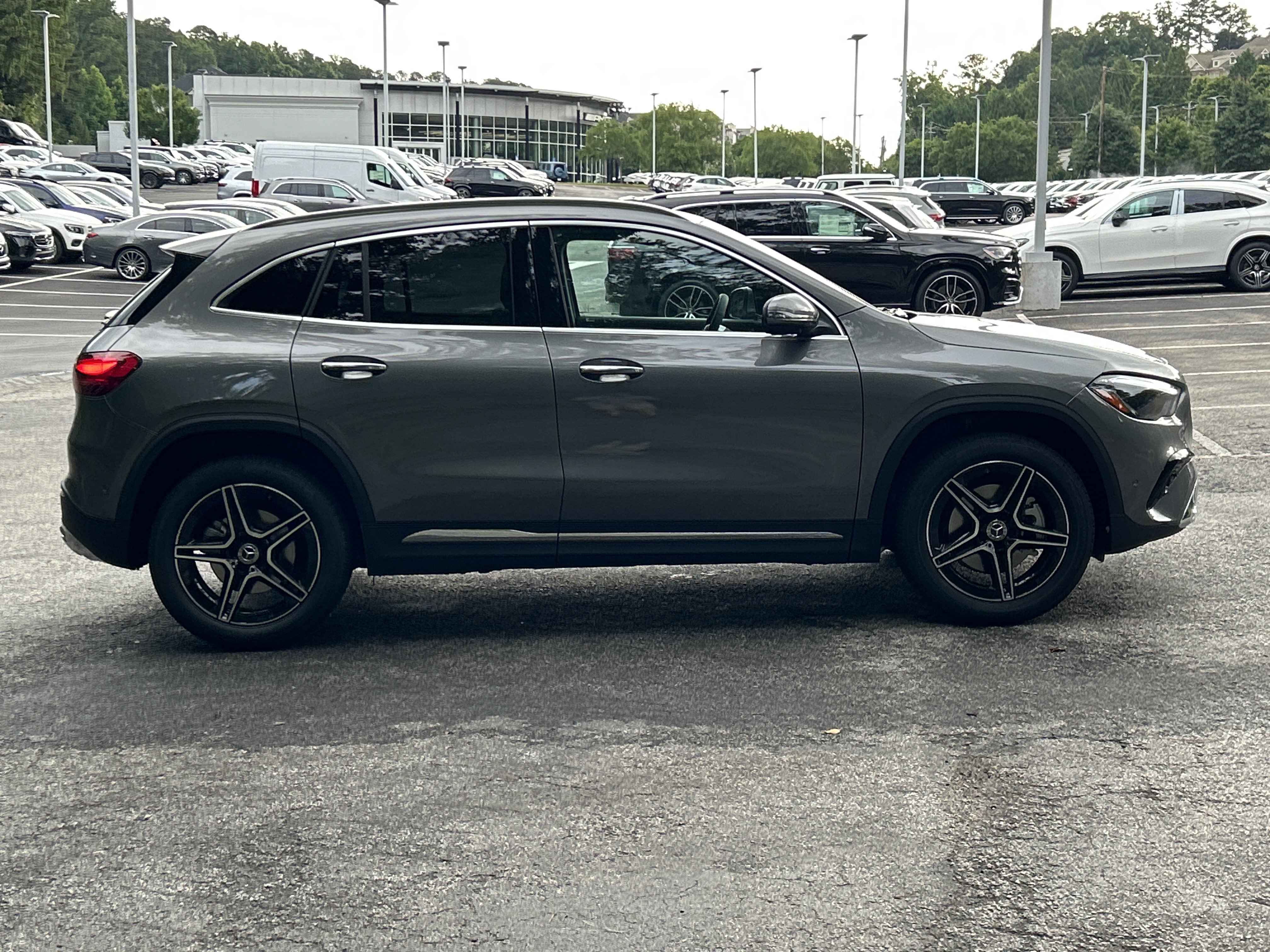 New 2026 Mercedes-Benz GLA 250 image 5