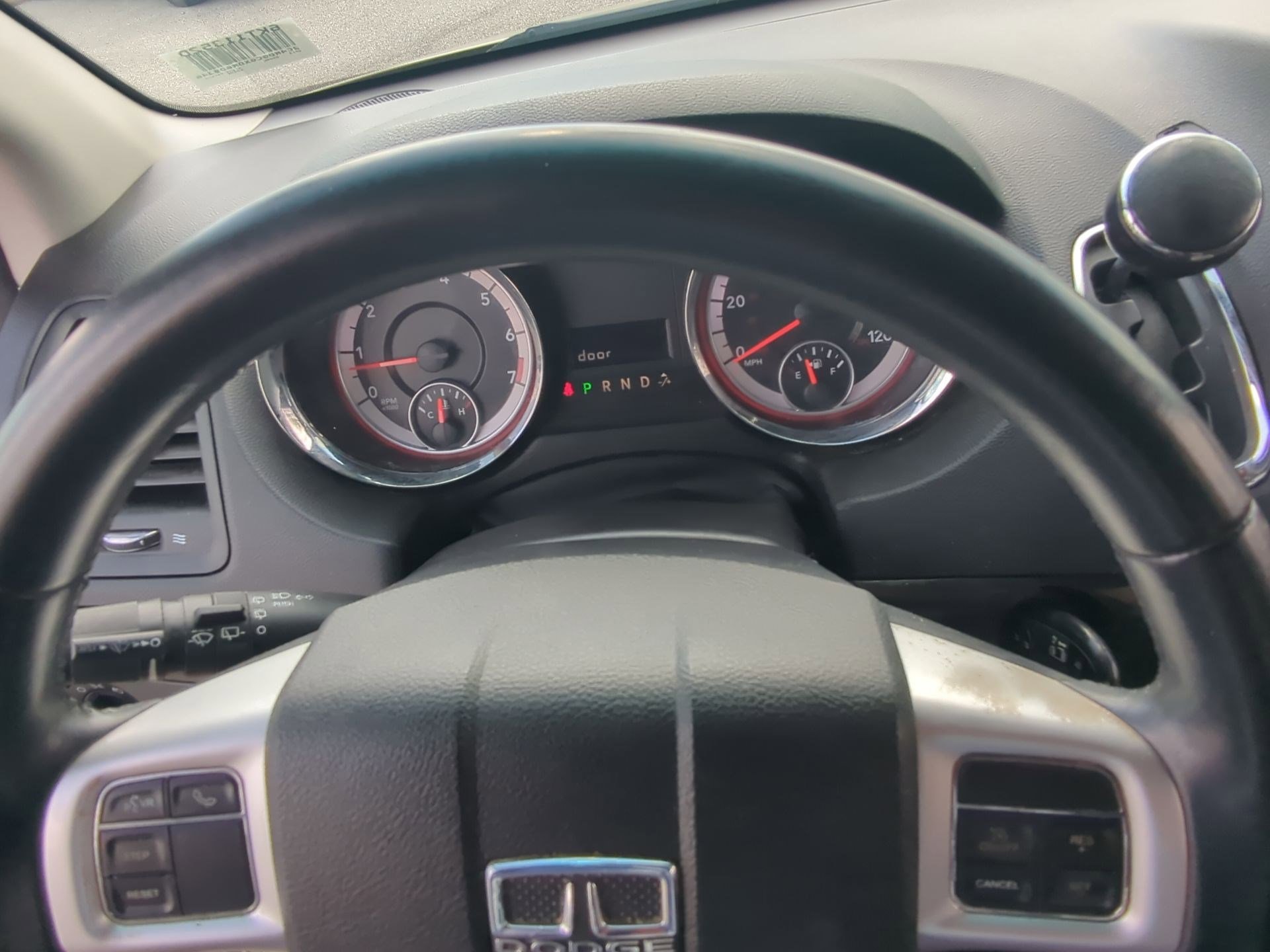 Used 2013 Dodge Grand Caravan SXT w/ UConnect Hands-Free Group FWD image 12