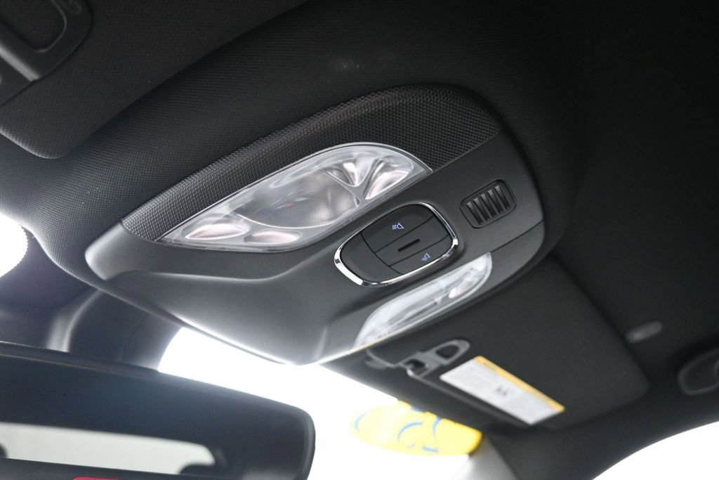 Used 2025 Jeep Compass Limited AWD/4WD image 37