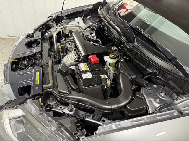 Used 2020 Nissan Rogue SV w/ Premium Package image 28