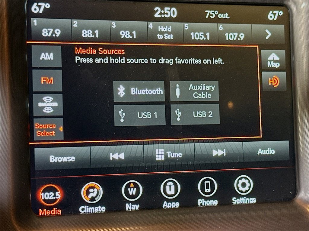 Used 2023 Dodge Challenger R/T image 21